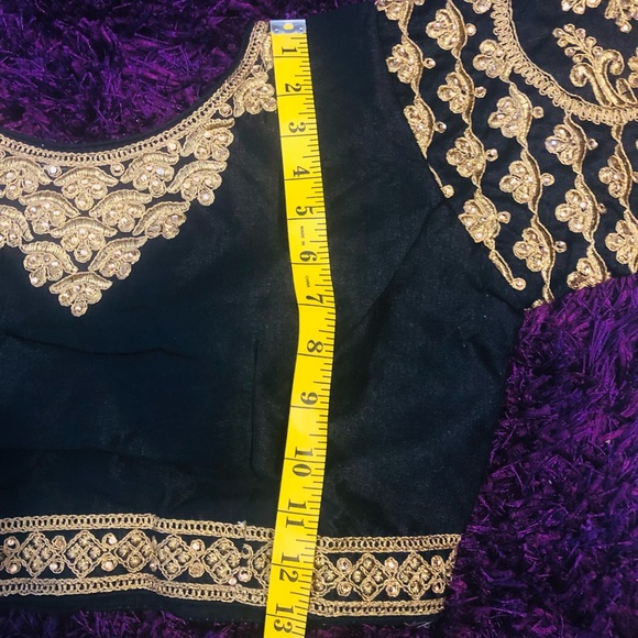 Readymade Indian Saree Blouse - Picture 3 of 5